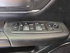 Used 2019  Ram 1500 Big Horn&sol;Lone Star 4x4 Crew Cab 5'7" Box at Maxx Loans near St&period; Adrian&comma; MI