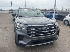 Used 2025  Ford Explorer Active 4WD at Maxx Loans near St&period; Adrian&comma; MI