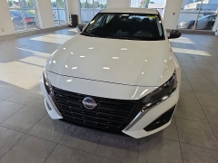 Used 2025  Nissan Altima SV FWD at Maxx Loans near St&period; Adrian&comma; MI