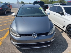 Used 2017 Volkswagen Golf Alltrack 1.8T DSG at Maxx Loans near St. Adrian, MI