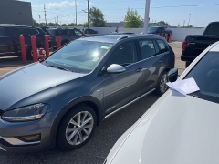 Used 2017 Volkswagen Golf Alltrack 1.8T DSG at Maxx Loans near St. Adrian, MI
