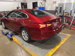 Used 2019 Chevrolet Malibu 4d Sedan LT at Suburban Ford of Sterling Heights near Sterling Heights, MI