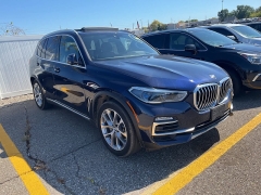 Used 2021 BMW X5 xDrive40i Sports Activity Vehicle at Suburban Ford of Sterling Heights near Sterling Heights, MI