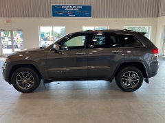 Used 2017 Jeep Grand Cherokee Limited 4x4 at Maxx Loans near St. Adrian, MI