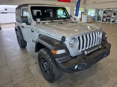 Used 2023  Jeep Wrangler Sport 2 Door 4x4 at Maxx Loans near St&period; Adrian&comma; MI