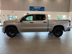 Used 2020 Chevrolet Silverado 1500 4WD Crew Cab 147" Custom at Suburban Ford of Sterling Heights near Sterling Heights, MI