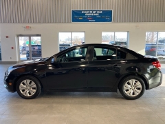 Used 2015  Chevrolet Cruze 4d Sedan LS Auto at Maxx Loans near St&period; Adrian&comma; MI