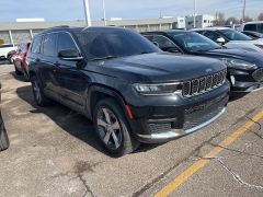 Used 2021  Jeep Grand Cherokee L Limited 4x4 at Maxx Loans near St&period; Adrian&comma; MI