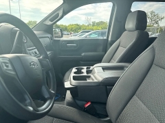 Used 2020  Chevrolet Silverado 1500 4WD Crew Cab 147" Custom Trail Boss at Maxx Loans near St&period; Adrian&comma; MI