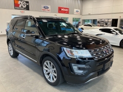 Used 2017 Ford Explorer 4d SUV 4WD Limited at Suburban Ford of Sterling Heights near Sterling Heights, MI