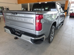 Used 2020  Chevrolet Silverado 1500 4WD Crew Cab 147" LT at Maxx Loans near St&period; Adrian&comma; MI