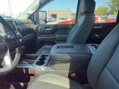 Used 2022 GMC Sierra 2500HD 4WD Double Cab SLT at Suburban Ford of Sterling Heights near Sterling Heights, MI
