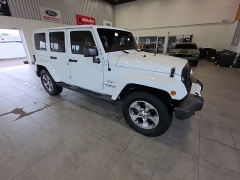 Used 2016  Jeep Wrangler Unlimited 4WD 4dr Sahara at Maxx Loans near St&period; Adrian&comma; MI