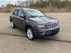 Used 2015 Jeep Compass 4d SUV 4WD Limited at Maxx Loans near ,