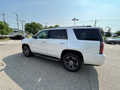 Used 2017 GMC Yukon 4d SUV 4WD Denali at Suburban Ford of Sterling Heights near Sterling Heights, MI