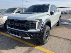 Used 2024  Ford F-150 4WD Raptor SuperCrew 5&period;5' Box at Maxx Loans near St&period; Adrian&comma; MI
