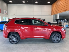 Used 2022 Jeep Compass (RED) Edition 4x4 at Maxx Loans near St. Adrian, MI