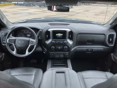 Used 2021 Chevrolet Silverado 1500 4WD Crew Cab LT Trail Boss at Maxx Loans near ,