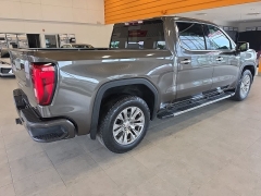 Used 2019  GMC Sierra 1500 4WD Crew Cab 147" Denali at Maxx Loans near St&period; Adrian&comma; MI