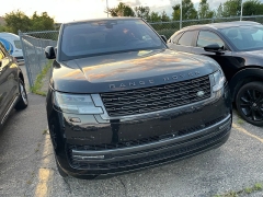 Used 2023  Land Rover Range Rover P530 SE SWB at Maxx Loans near St&period; Adrian&comma; MI