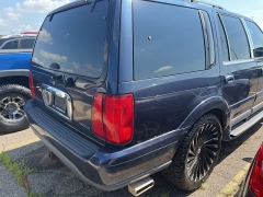 Used 1998 Lincoln Navigator 5d SUV 4WD at Maxx Loans near St. Adrian, MI