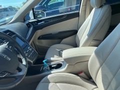 Used 2018 Lincoln MKC 4d SUV AWD Reserve at Suburban Ford of Sterling Heights near Sterling Heights, MI