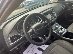 Used 2016  Chrysler 200 4dr Sdn Limited FWD at Maxx Loans near St&period; Adrian&comma; MI