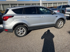 Used 2019  Ford Escape 4d SUV 4WD SE at Maxx Loans near St. Adrian, MI