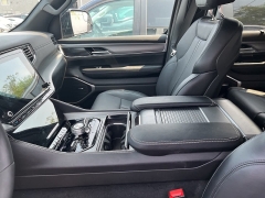 Used 2024 Jeep Wagoneer Series II Carbide 4x4 at Maxx Loans near St. Adrian, MI