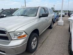 Used 2009 Dodge Ram 1500 4WD Crew Cab 140.5" SLT at Suburban Ford of Sterling Heights near Sterling Heights, MI