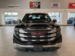 Used 2023 GMC Sierra 1500 4WD Crew Cab SLE at Maxx Loans near St. Adrian, MI