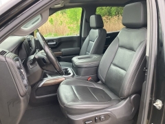 Used 2021 Chevrolet Silverado 1500 4WD Crew Cab LT Trail Boss at Maxx Loans near ,