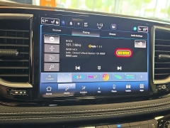 Used 2023  Chrysler Pacifica Limited FWD at Maxx Loans near St&period; Adrian&comma; MI