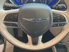 Used 2019 Chrysler Pacifica Limited FWD at Suburban Ford of Sterling Heights near Sterling Heights, MI