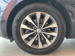Used 2018 Kia Sedona SX FWD at Suburban Ford of Sterling Heights near Sterling Heights, MI