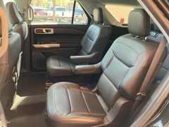 Used 2022 Ford Explorer XLT 4WD at Suburban Ford of Sterling Heights near Sterling Heights, MI