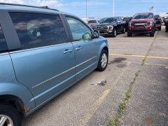 Used 2009  Chrysler Town & Country 4d Wagon Touring at Maxx Loans near St&period; Adrian&comma; MI