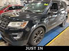 Used 2017 Ford Explorer 4d SUV FWD XLT at Suburban Ford of Sterling Heights near Sterling Heights, MI