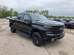 Used 2021 Chevrolet Silverado 1500 4WD Crew Cab LT Trail Boss at Maxx Loans near ,