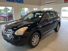 Used 2015 Nissan Rogue Select 4d SUV AWD S at Maxx Loans near St. Adrian, MI