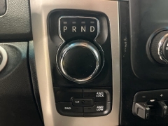 Used 2019  Ram 1500 Classic Warlock 4x4 Crew Cab 5'7" Box at Maxx Loans near St&period; Adrian&comma; MI