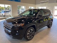 Used 2022  Jeep Compass Limited 4x4 at Maxx Loans near St. Adrian, MI