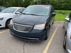 Used 2012 Chrysler Town & Country 4d Wagon Touring at Suburban Ford of Sterling Heights near Sterling Heights, MI