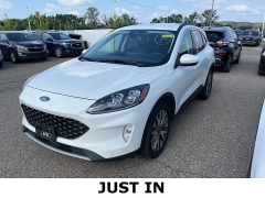 Used 2022 Ford Escape Titanium AWD at Maxx Loans near St. Adrian, MI