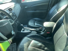 Used 2012  Chrysler 200 4d Sedan Limited at Maxx Loans near St&period; Adrian&comma; MI