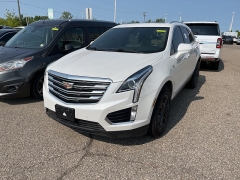 Used 2017 Cadillac XT5 4d SUV AWD Luxury at Maxx Loans near ,