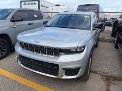 Used 2021 Jeep Grand Cherokee L Limited 4x4 at Suburban Ford of Sterling Heights near Sterling Heights, MI