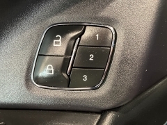 Used 2021  Ford Expedition Max Platinum 4x4 at Maxx Loans near St. Adrian, MI