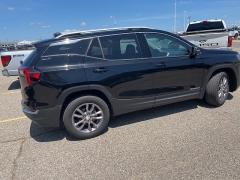 Used 2024 GMC Terrain FWD 4dr SLT at Suburban Ford of Sterling Heights near Sterling Heights, MI