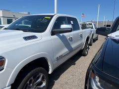 Used 2019 Ram 1500 4WD Crew Cab Limited at Suburban Ford of Sterling Heights near Sterling Heights, MI